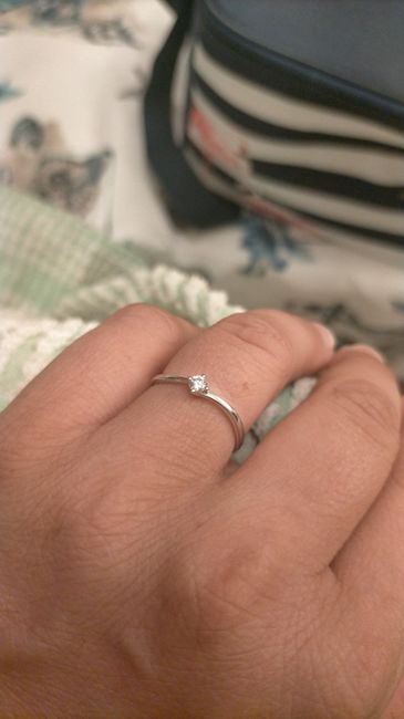 Come è il vostro anello di fidanzamento?? 11