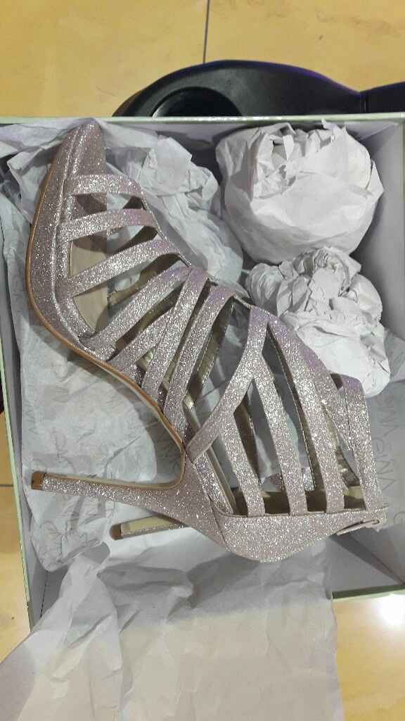 Quale scarpe vi piacciono di più? - 1