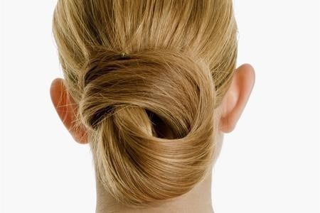 Acconciature raccolte x un matrimonio elegante - 3