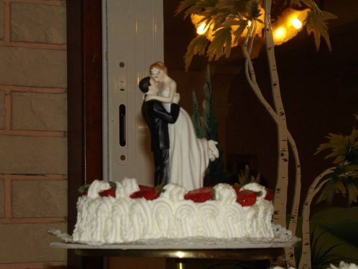 Cake topper