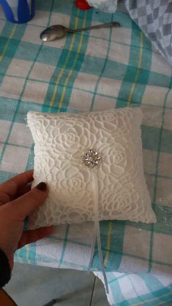 Il cuscino per le fedi...... - 1