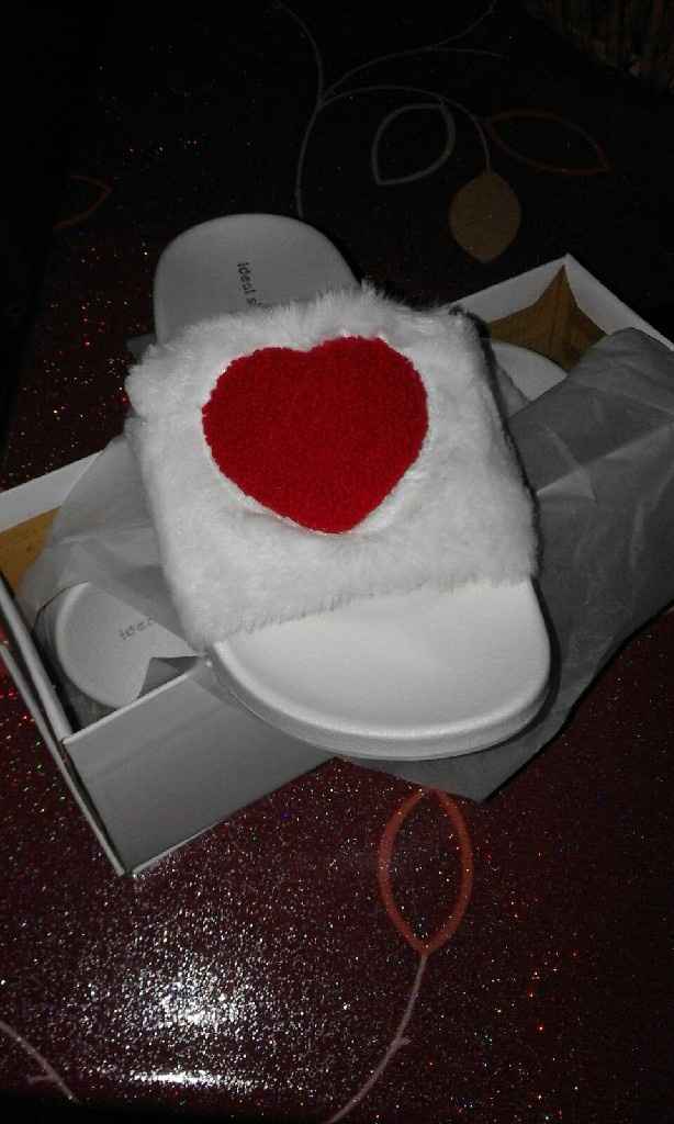 Le mie ciabatte per la preparazione 🤣 - 1