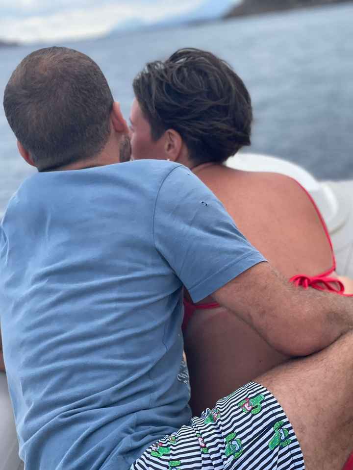 Postate una foto di voi due 👇 - 1