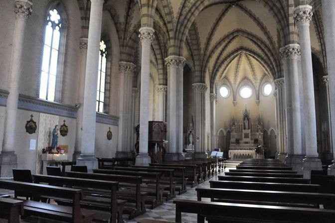 Parrocchia San Tommaso Moro interno