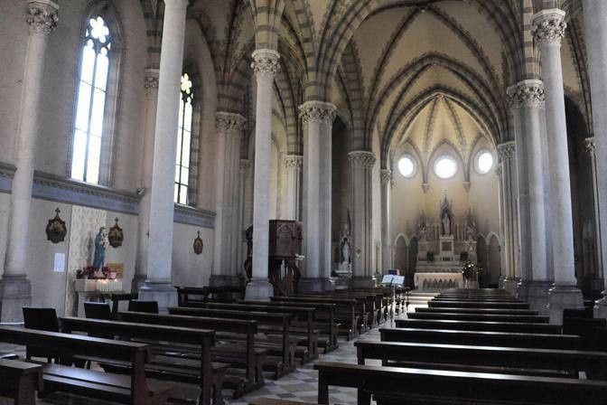 Parrocchia San Tommaso Moro interno