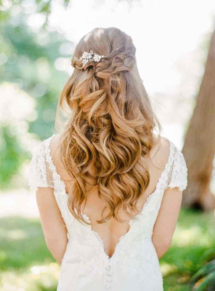 Fiori per capelli: veri o finti? e dove li compro? - Moda nozze - Forum  Matrimonio.com