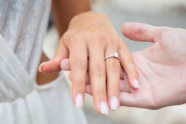 I vostri anelli di fidanzamento: vogliamo vederli! - 1