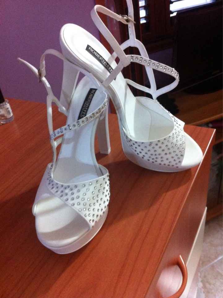 Tra i due litiganti il terzo gode: ecco le mie scarpe! - 2