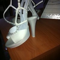 Tra i due litiganti il terzo gode: ecco le mie scarpe! - 4