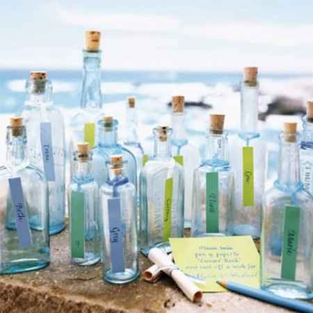 escort card message in a bottle