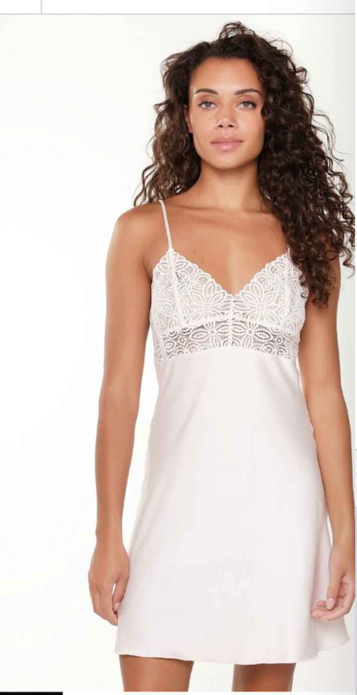 Praticità, camicia da notte o pigiama - 2