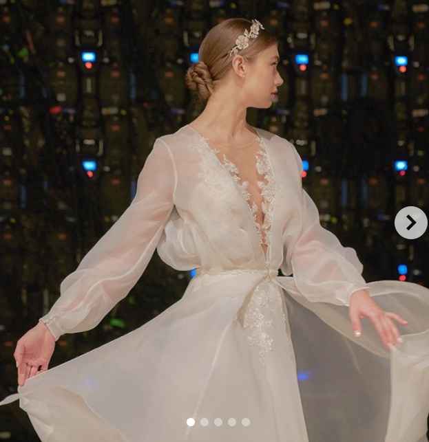 Idee acconciature 2021 dalla Barcelona Bridal Week - 3