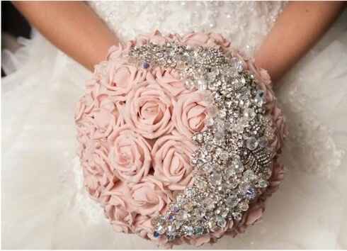 Quali addobbi floreali e bouquet scegliere per le nozze? - 3