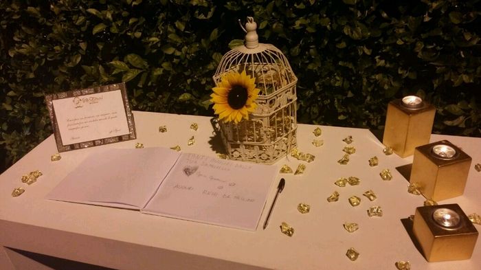 Bianco e giallo delicato... - 1