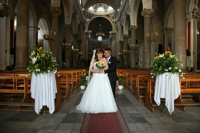 Bianco e giallo delicato... - 4