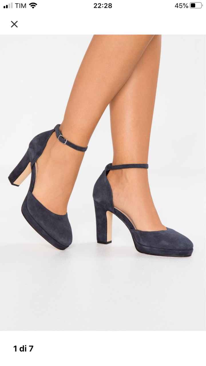 A. A. A. Scarpe blu cercasiiii - Milano - 3