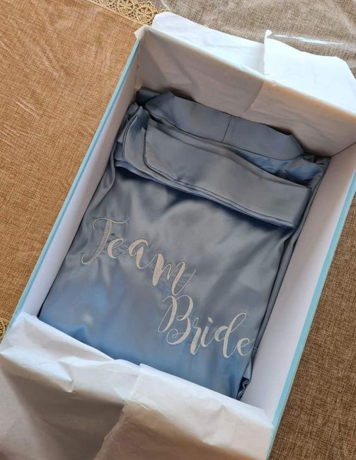 Vestaglia sposa e testimoni 1