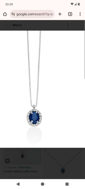 Ciao a tutti secondo voi è meglio una collana con diamantino o con zaffiro per la sposa? Sono indecisa aiutatemi!!!! 2