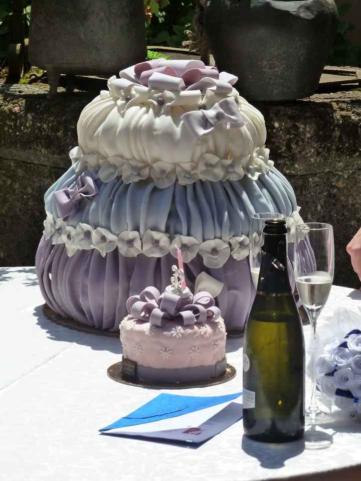 Torta nuziale e torta compleanno