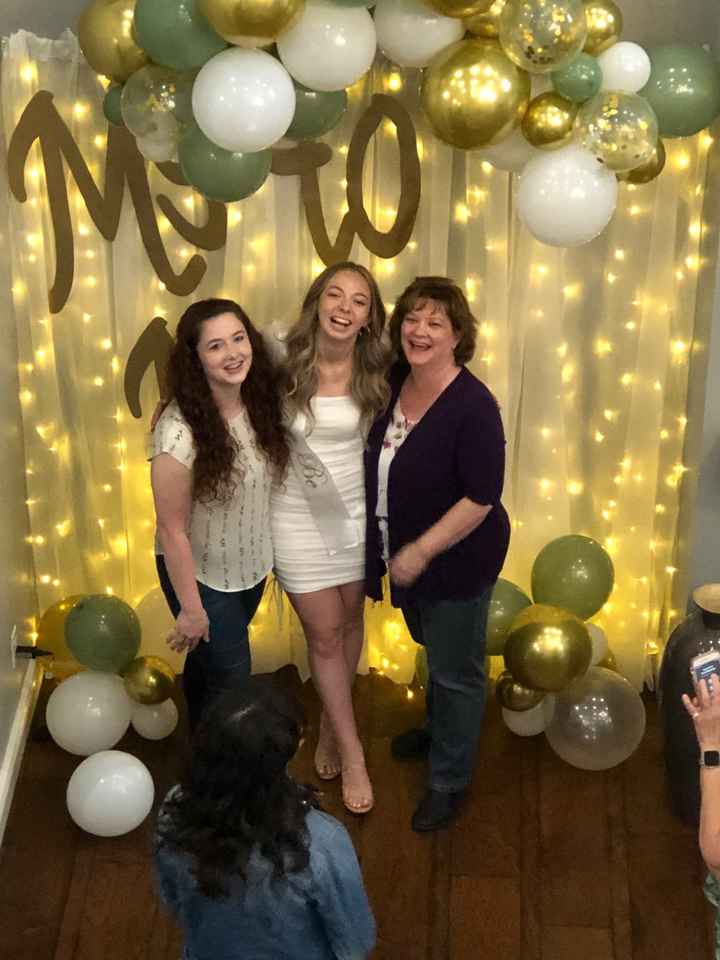 Bridal Shower! 🎁 - 1