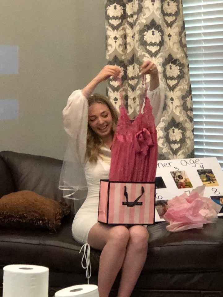 Bridal Shower! 🎁 - 4