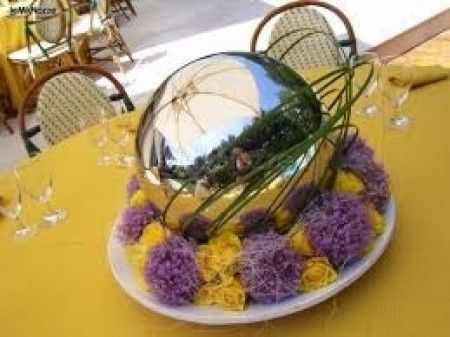 centrotavola lilla e giallo