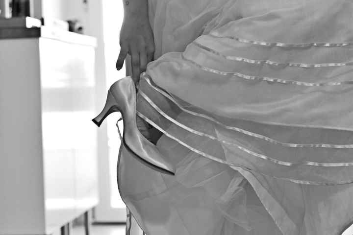 ecco le mie scarpe da gara di ballo!! emh...da matrimonio 