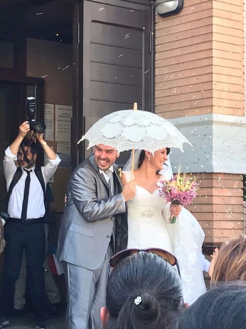 Uscita dalla chiesa