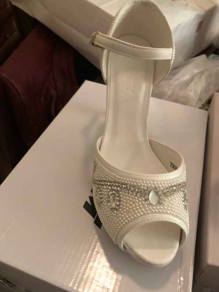 I dilemmi delle spose - le scarpe 👠 - 1