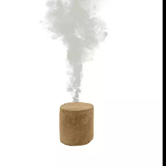 Smoke bomb 1