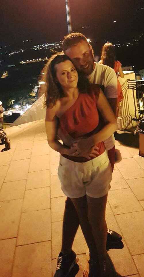 Presentiamoci con le foto che ci ritraggono con la ns dolce meta' 👫 - 1