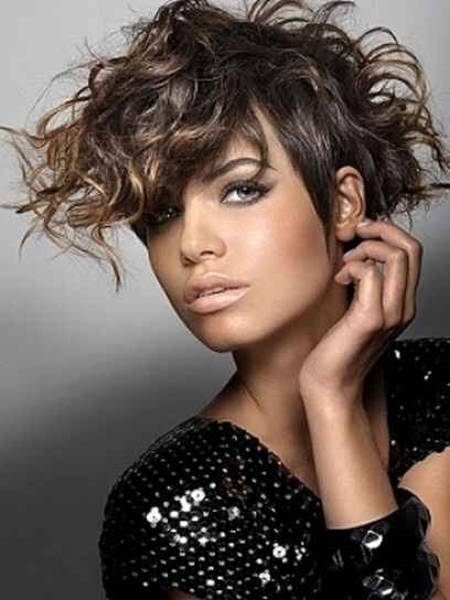 Acconciatura capelli corti - 1