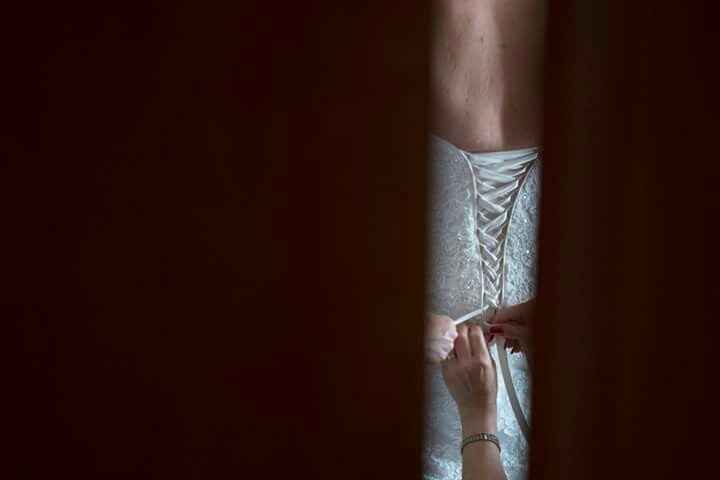 Promosso o bocciato: abito da sposa stringato - 1