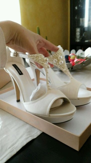 Le vostre scarpe!! - 1