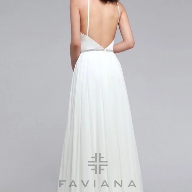 Festa rimandata..cambio d’abito? 👗 8