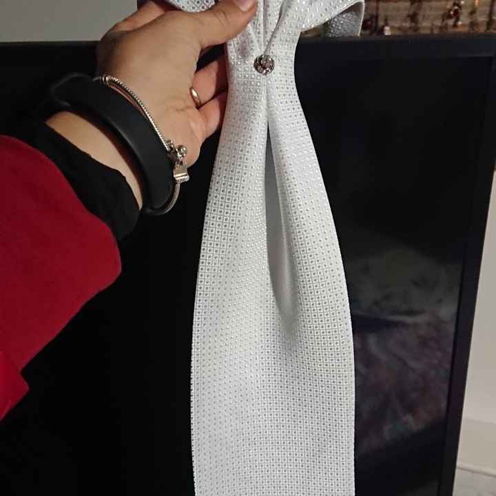 Cravatta, plastron o papillon?👔 - 1