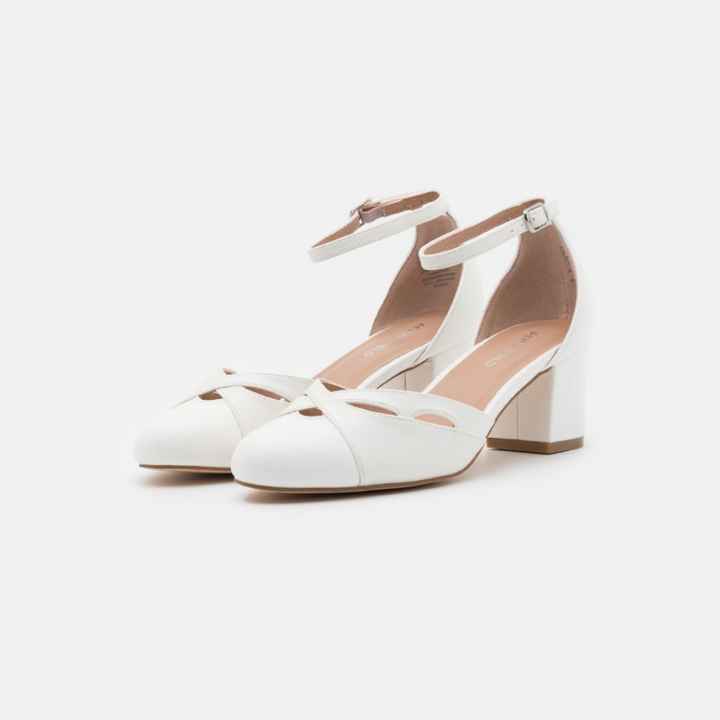 Scarpe per abito boho chic - 2
