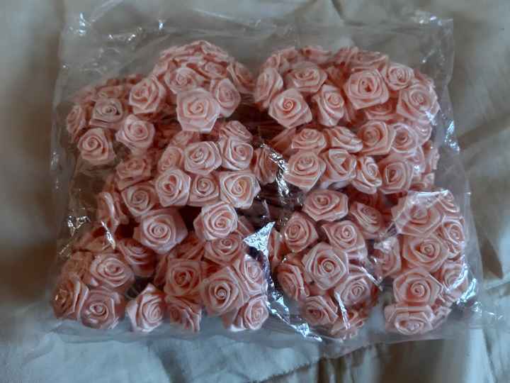 Decorazione con rosellina - 1