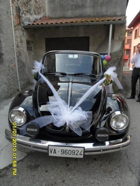 LA MACCHINA DEGLI SPOSI.......