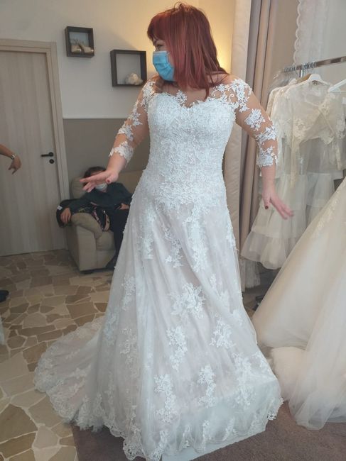 Secondo voi quale è l abito migliore per una sposa curvy? 2