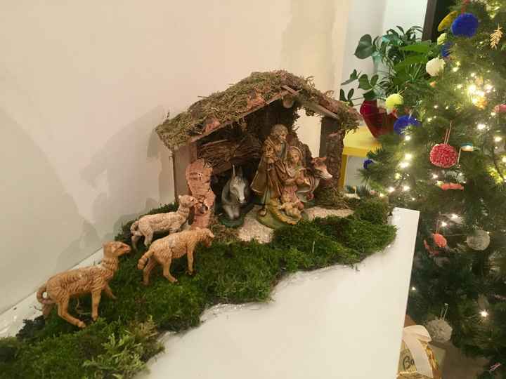 e anche il caminetto è addobbato 🎄😍 - 3