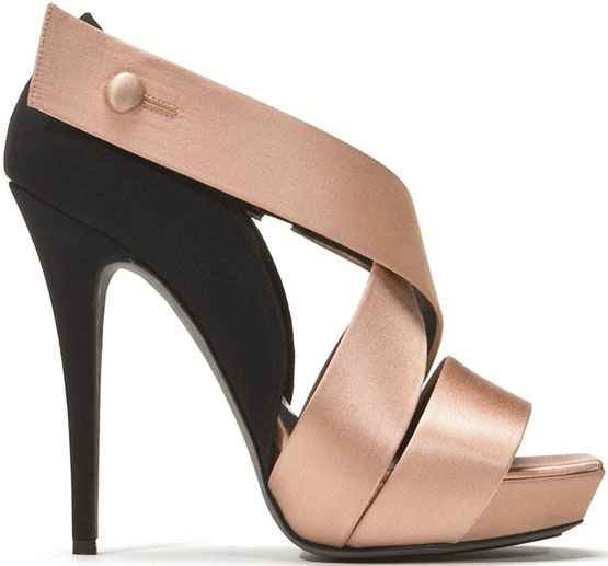 Scarpe sposa, perchè sono così brutte? - 2