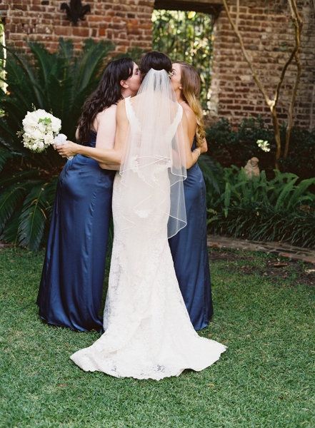 la sposa e le amiche