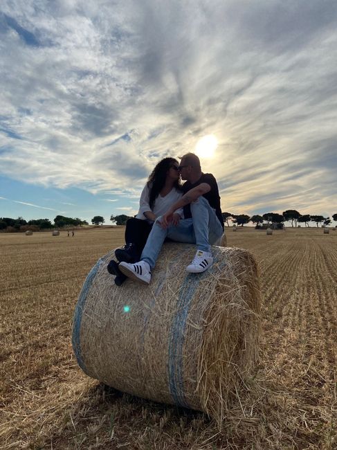 Postate una foto di voi due 👇 2
