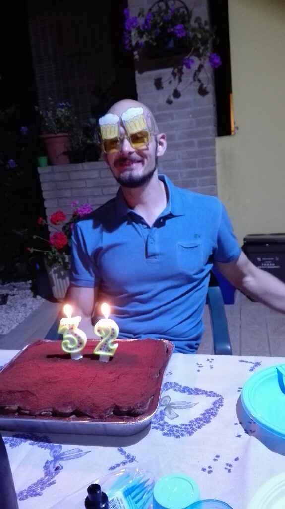 Ultimo compleanno da celibe per il mio luigi! +32 - 3