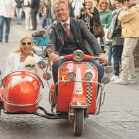 l'arrivo alla chiesa