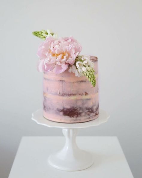 Ruby Chocolate Wedding Cake 💕🎂 1