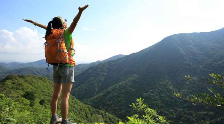 trekking