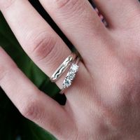 #LoveFriday - Mostrateci il vostro anello di fidanzamento - 1
