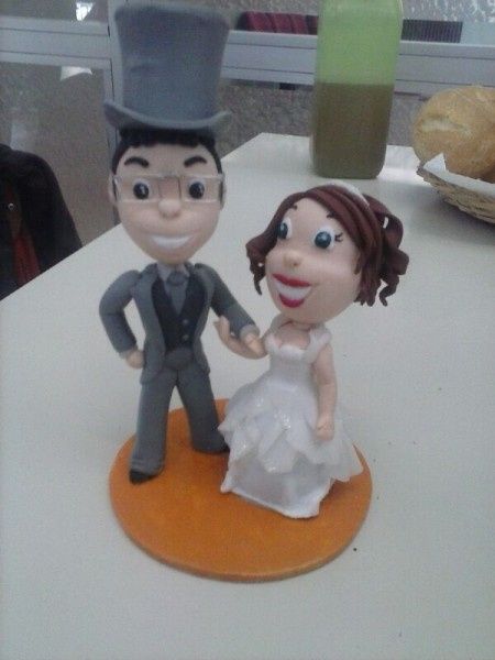 cake topper